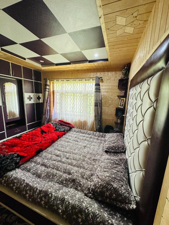 Sheen Homestay グルマルグ エクステリア 写真