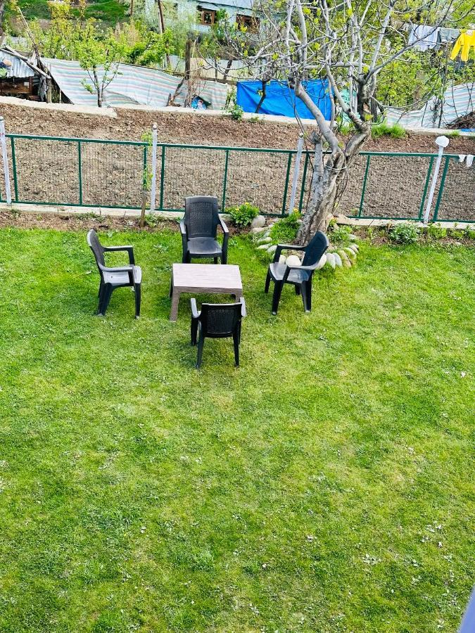 Sheen Homestay グルマルグ エクステリア 写真