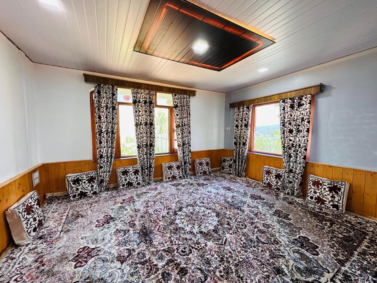 Sheen Homestay グルマルグ エクステリア 写真