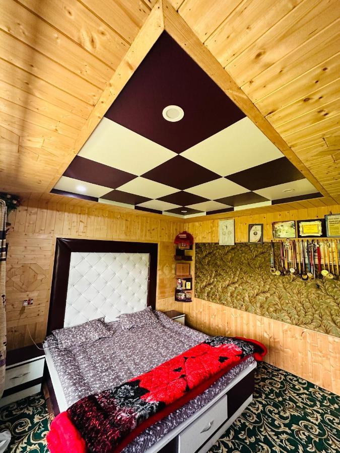 Sheen Homestay グルマルグ エクステリア 写真
